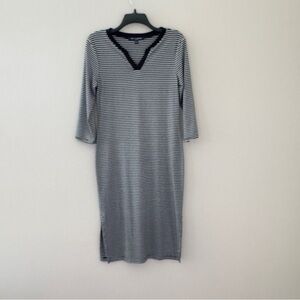 Chic Black and White Striped Long Sleeve Dress